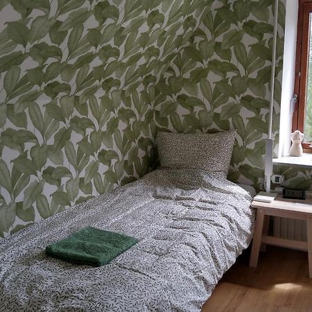 Cosy Farmhouse Single Bedroom Стеге Экстерьер фото